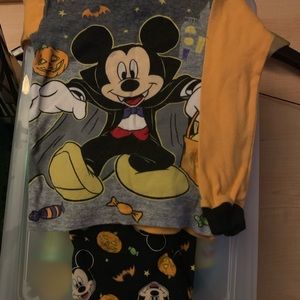 Boys Mickey Halloween pajamas